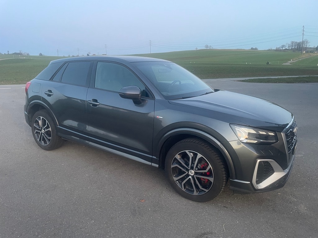 AUDI 35 TFSI S tronic S line-image-5