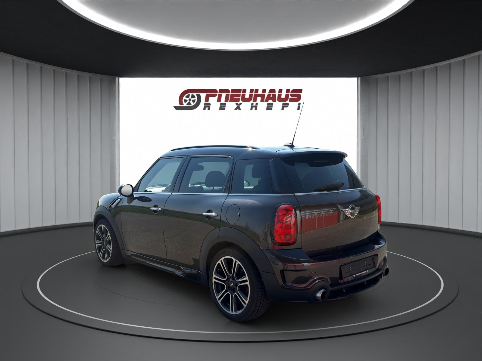 MINI Countryman Cooper S ALL4 Snowhill Steptronic *John Cooper Works Package*-showroom-element-3
