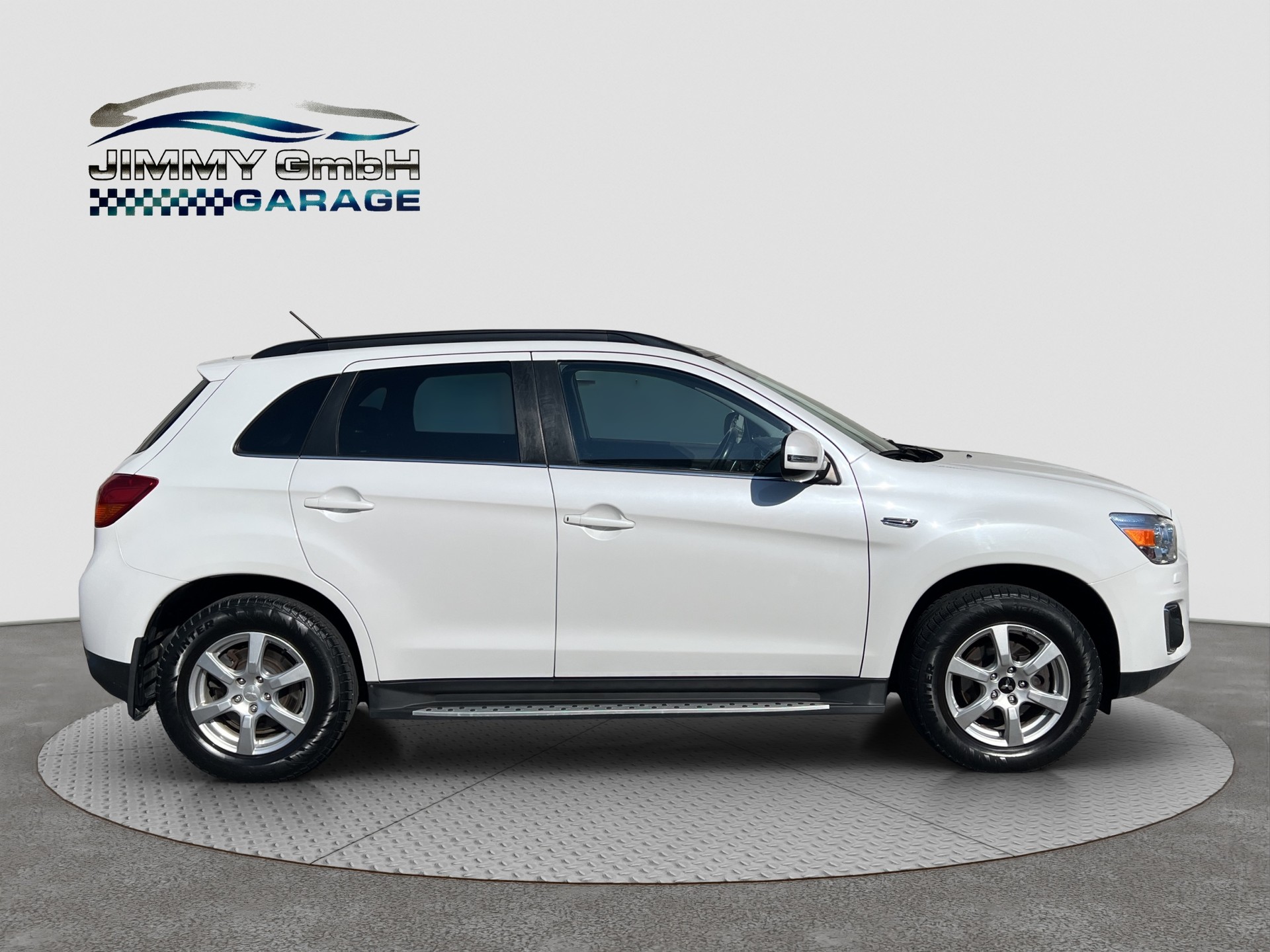 MITSUBISHI ASX 2.2 DID Navigator 4WD Automatic-image-6