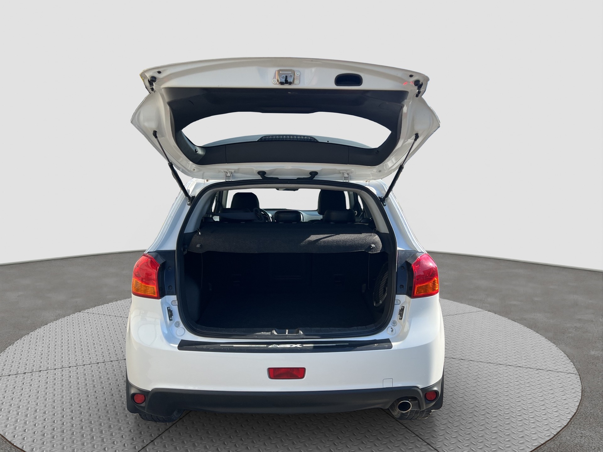 MITSUBISHI ASX 2.2 DID Navigator 4WD Automatic-image-15