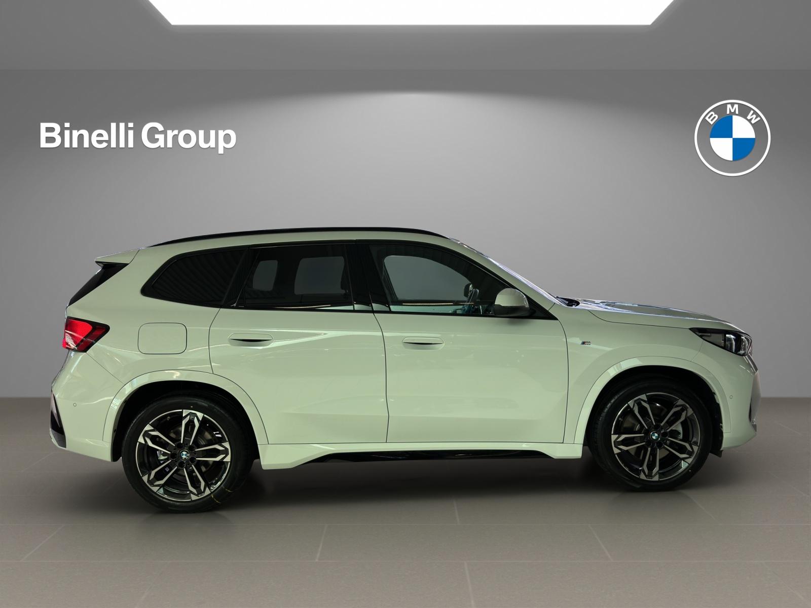 BMW X1 23i xDrive M Sport-image-4