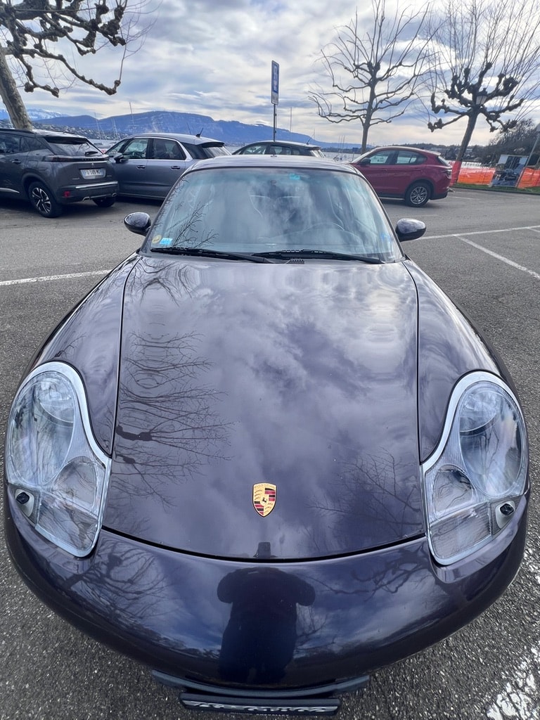 PORSCHE 911 Carrera 4-image-5