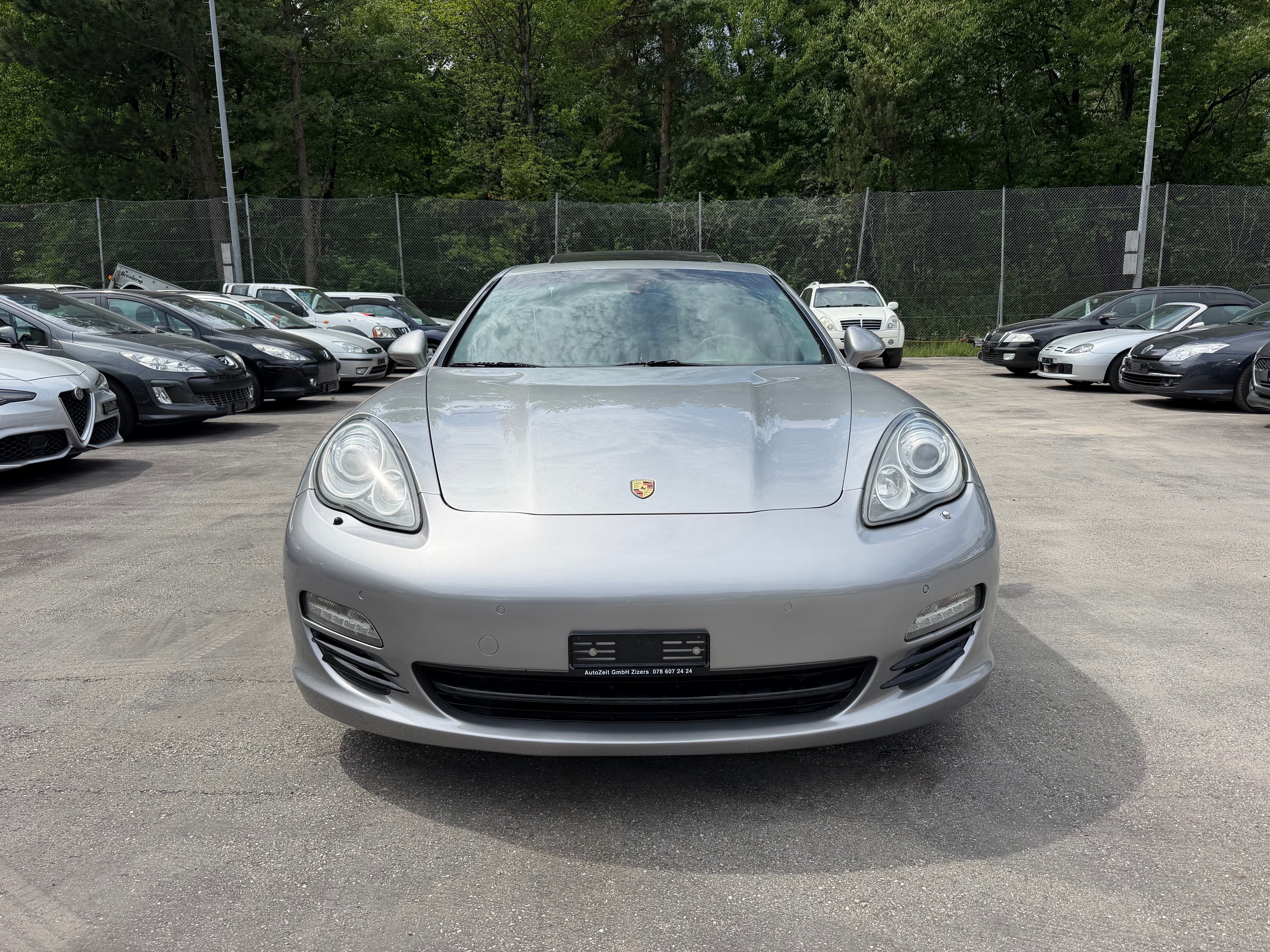 Car photo