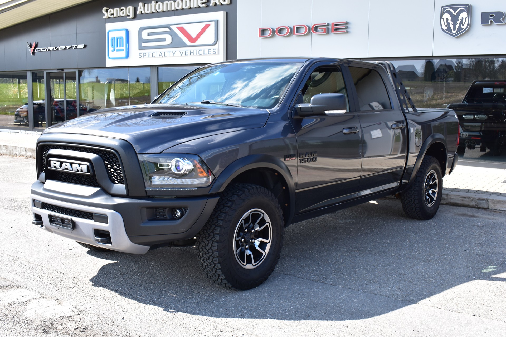 DODGE Ram 1500 Rebel-image-2