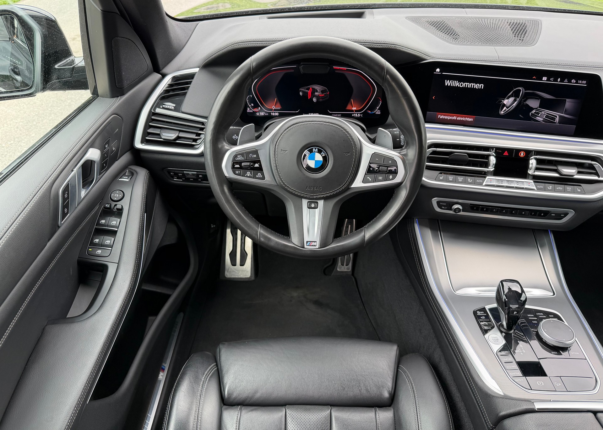 BMW X5 xDrive 30d Steptronic-image-11