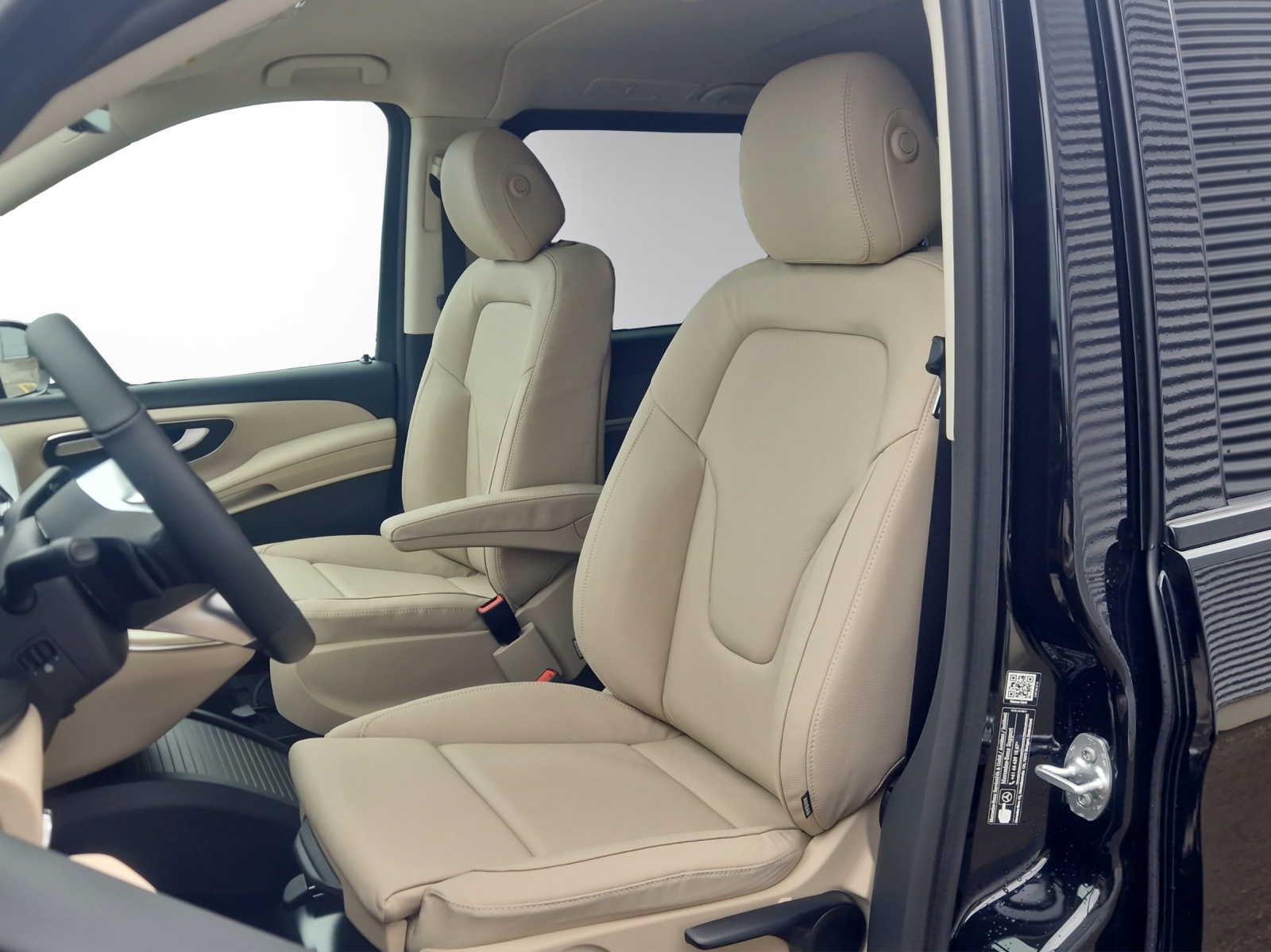 Image MERCEDES-BENZ V-250 V 250 d extralang 4Matic Avantgarde 9G-Tronic