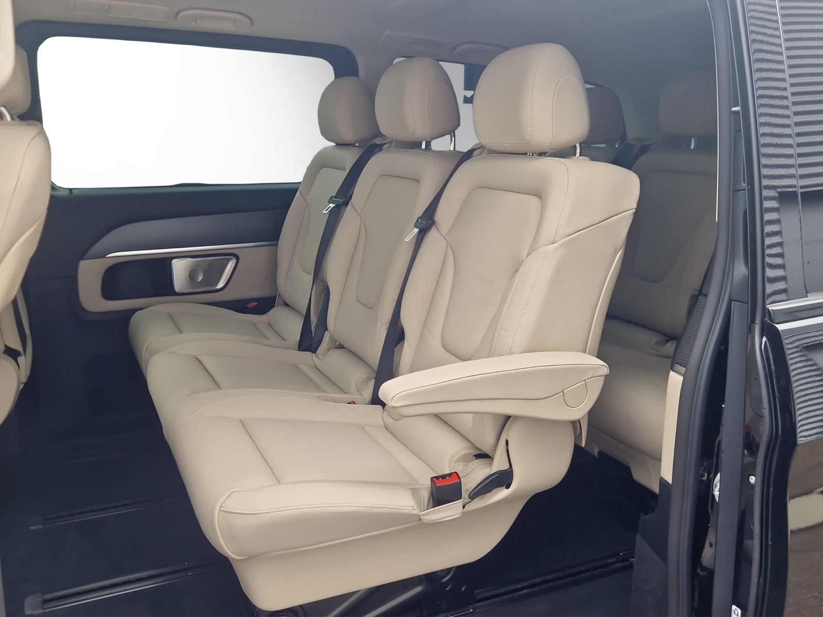 Image MERCEDES-BENZ V-250 V 250 d extralang 4Matic Avantgarde 9G-Tronic