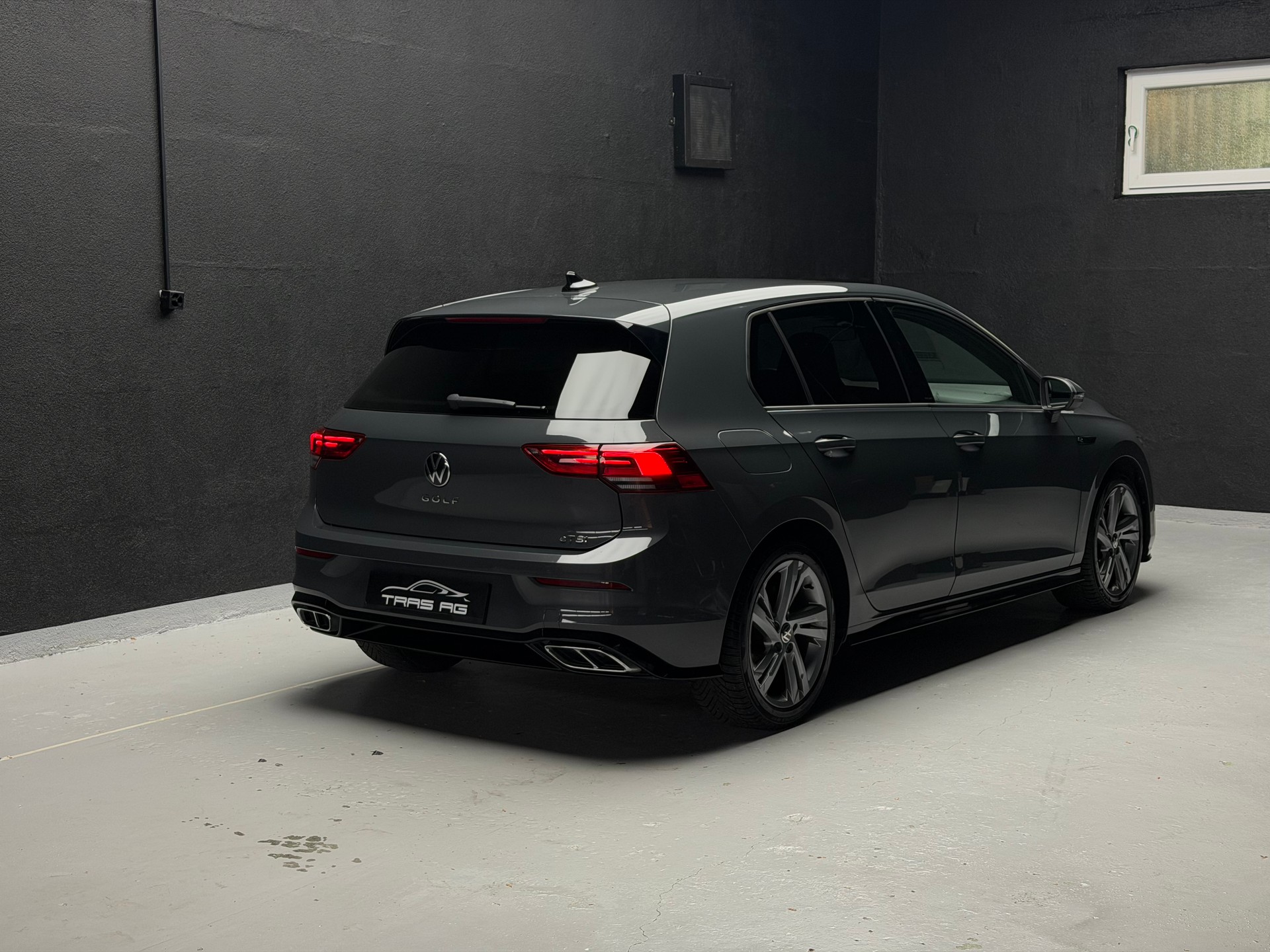 VW Golf 1.5 e TSI mHEV R-Line DSG • ACC • RF-Kamera • Delfingrau-image-2