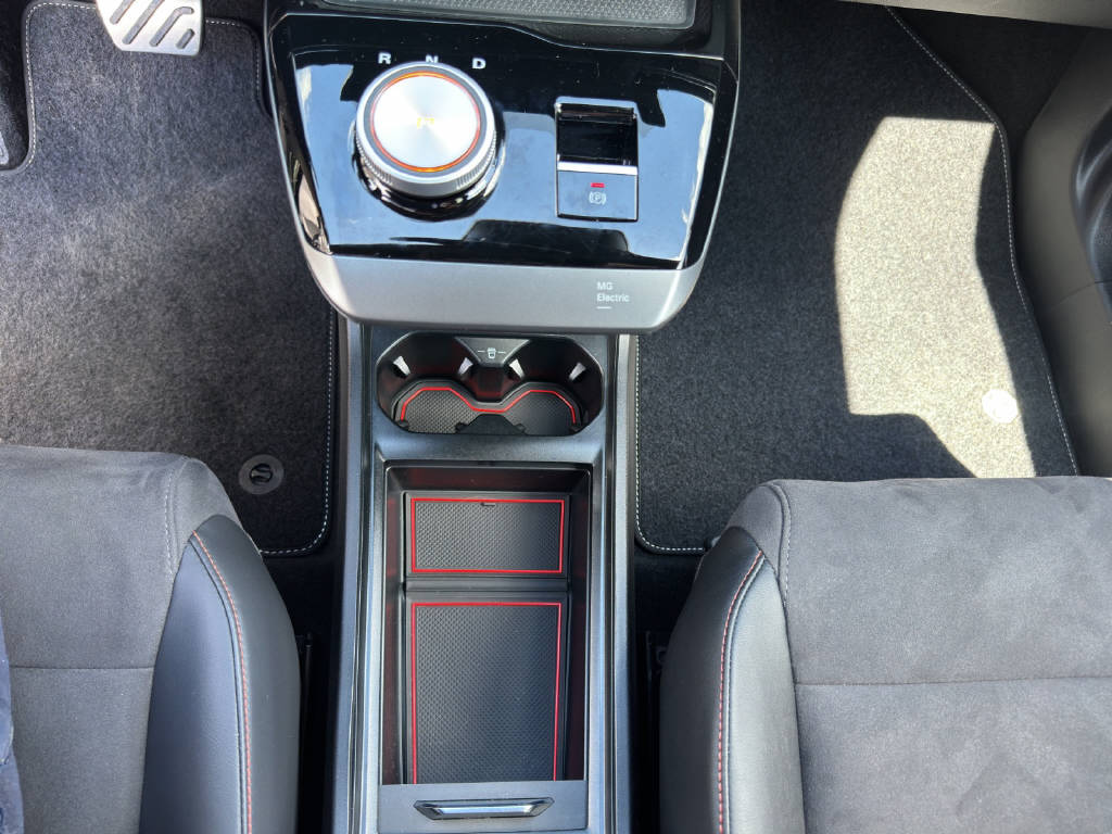 MG 4 64KWH Xpower 4WD-image-15