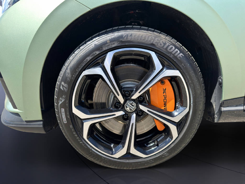 MG 4 64KWH Xpower 4WD-image-8