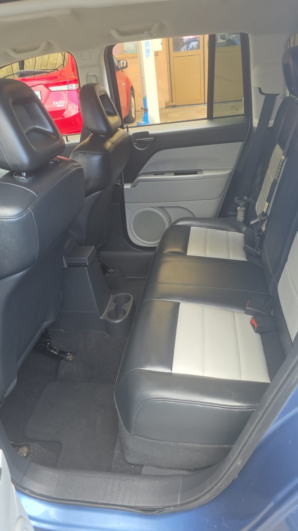 JEEP Compass 2.4 Limited-image-5