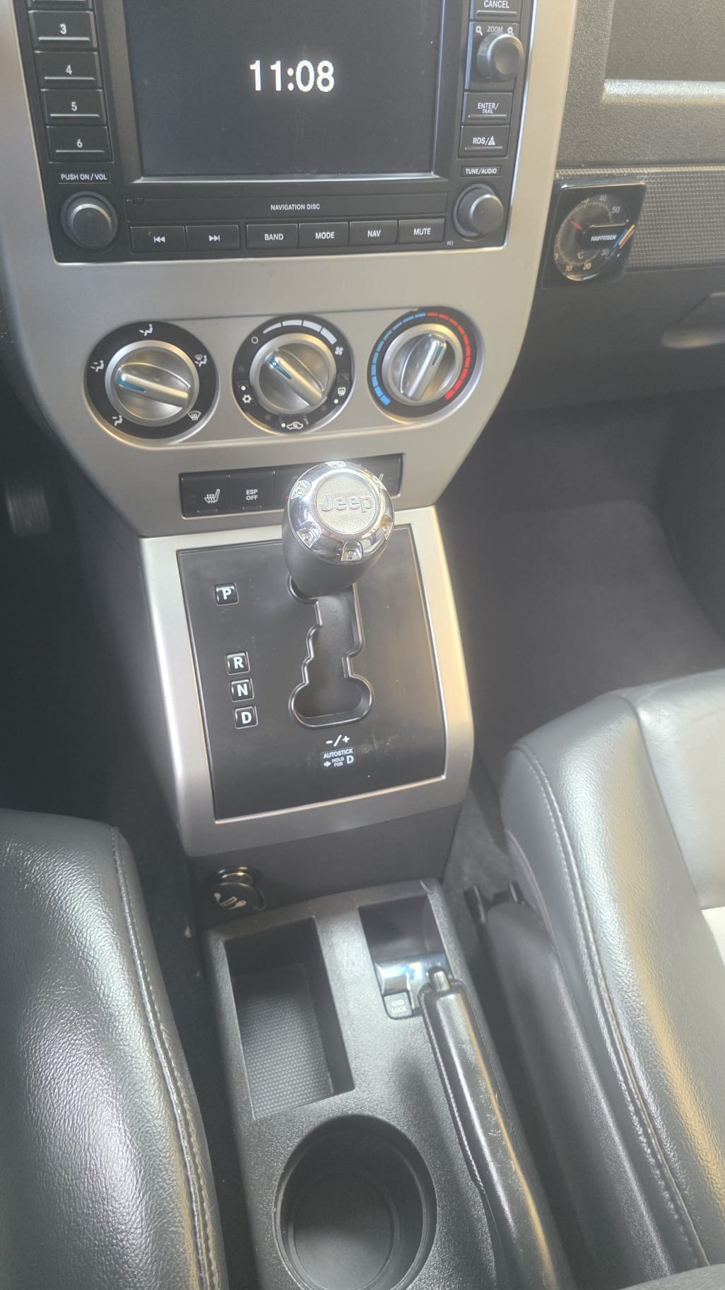 JEEP Compass 2.4 Limited-image-7