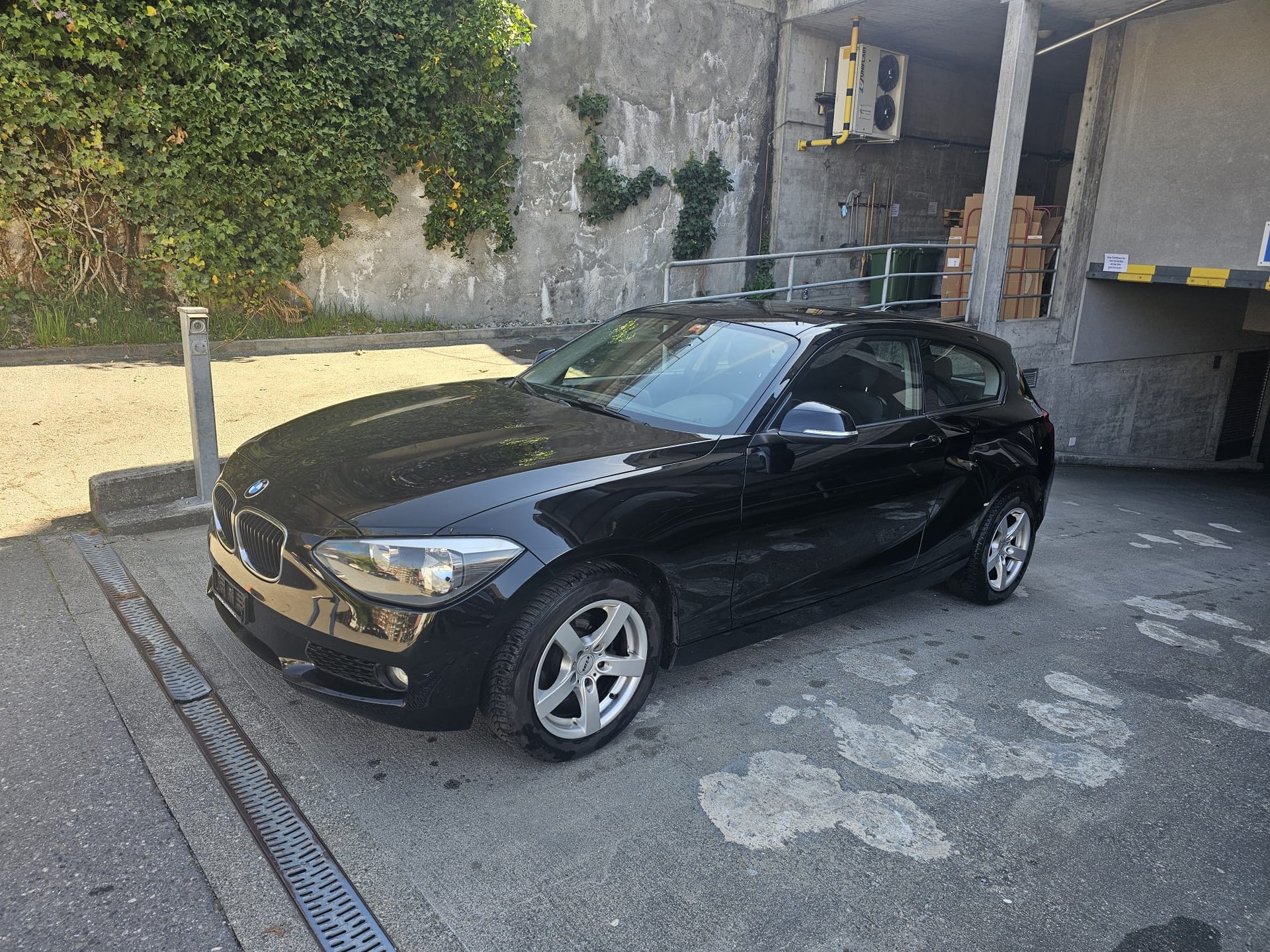 BMW 116-image-0
