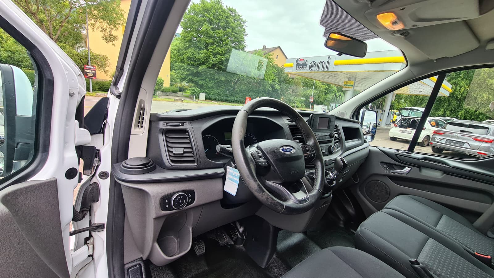 FORD Transit Custom Van 340 L1H1 Trend ** 3-Plätzer ** PDC V+H ** Klimaanlage ** Tempomat ** LTZ MFK 27.05.2025 **-image-17