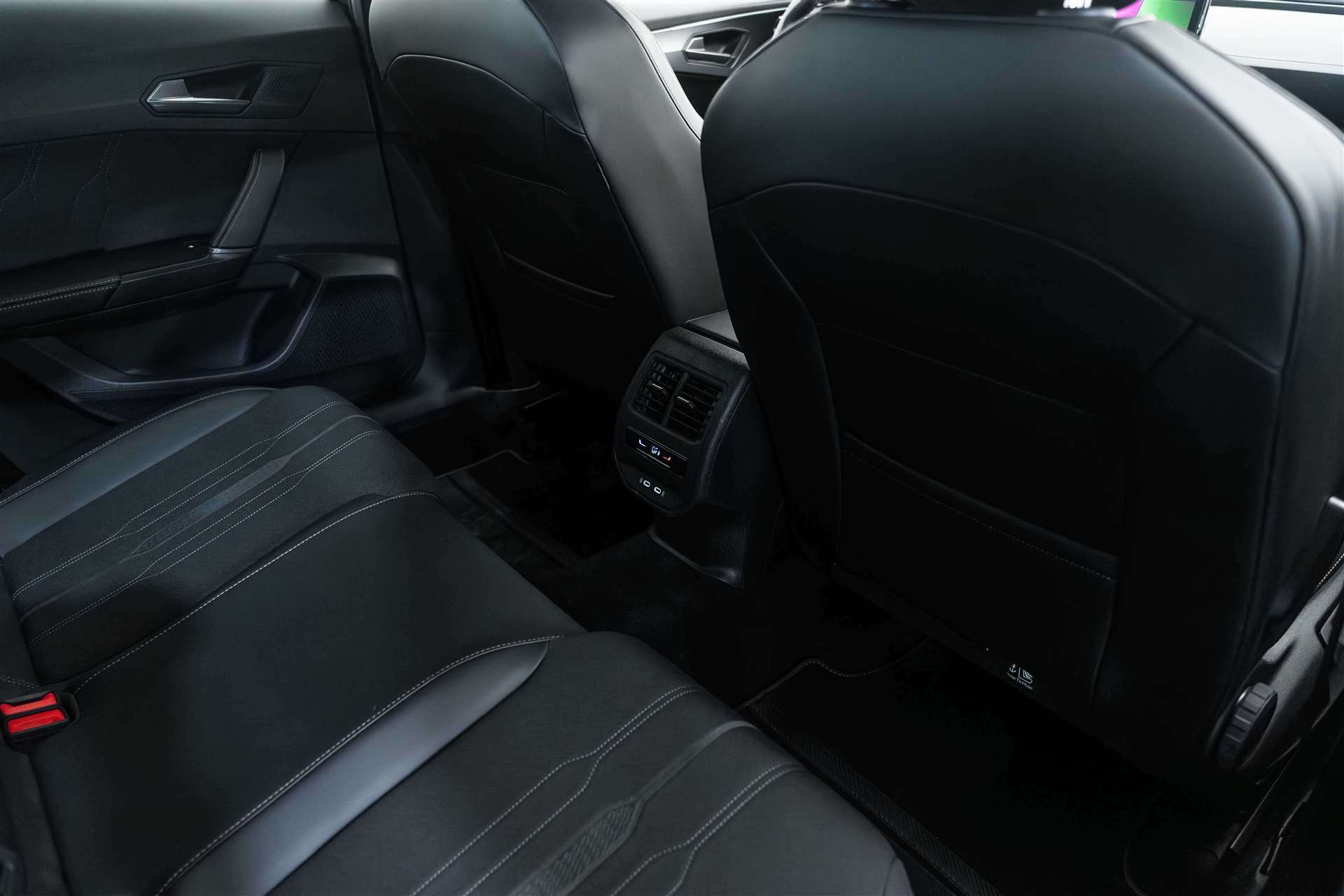CUPRA Formentor 2.0TSI 4Drive Inicio DSG-image-12