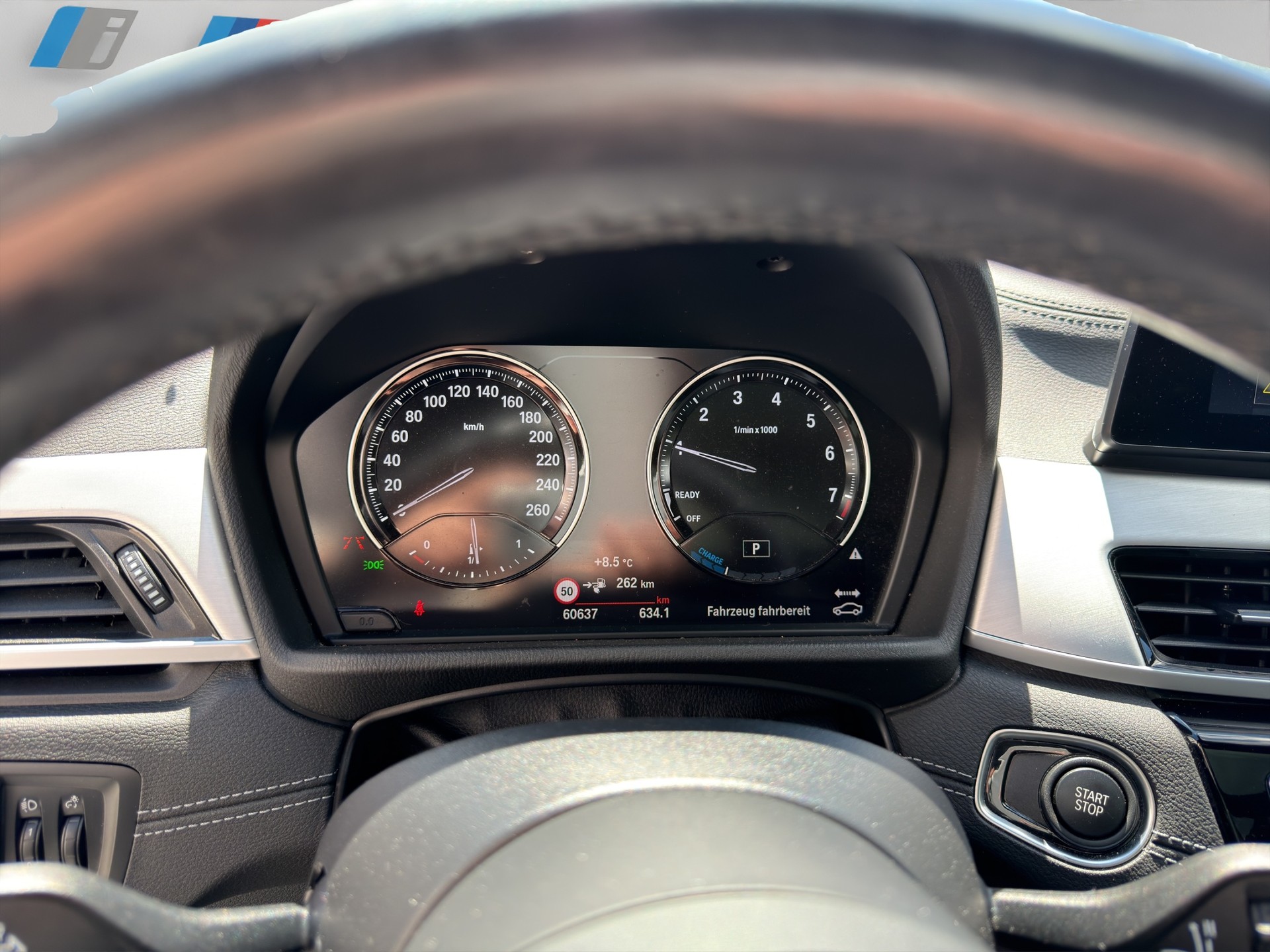 BMW X1 xDrive 25e M Sport Steptronic-image-13