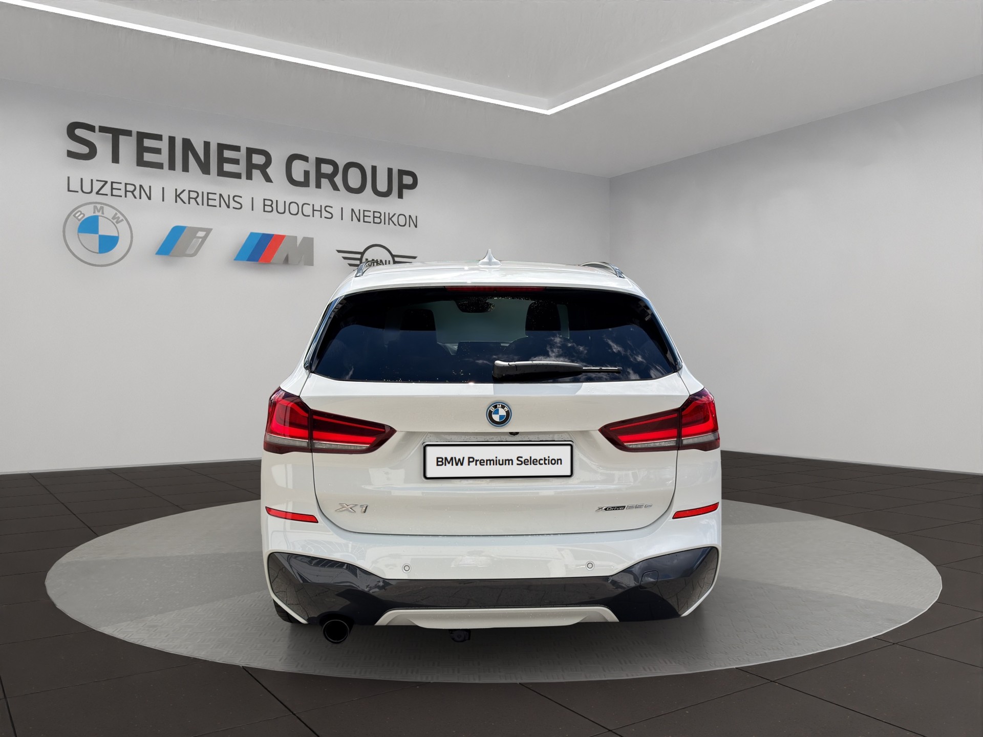 BMW X1 xDrive 25e M Sport Steptronic-image-6