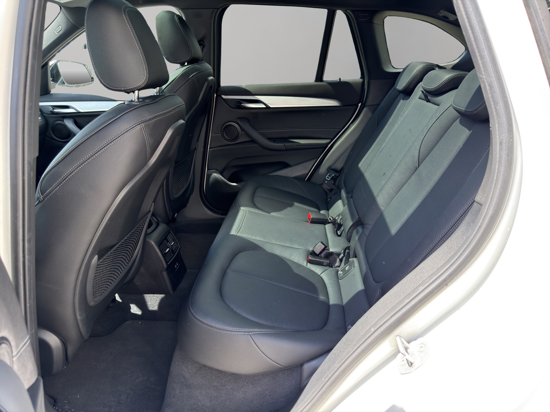 BMW X1 xDrive 25e M Sport Steptronic-image-17