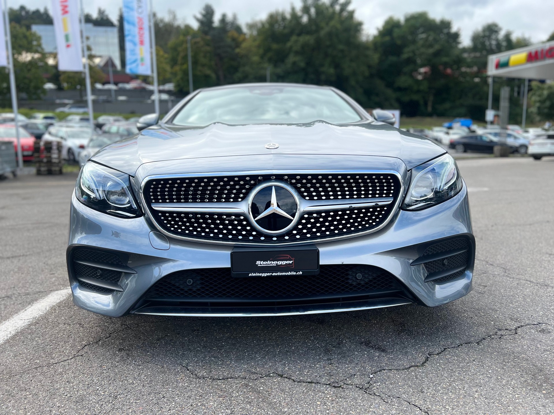 MERCEDES-BENZ E 400 Coupé AMG Line 4 Matic 9G-Tronic-showroom-element-3