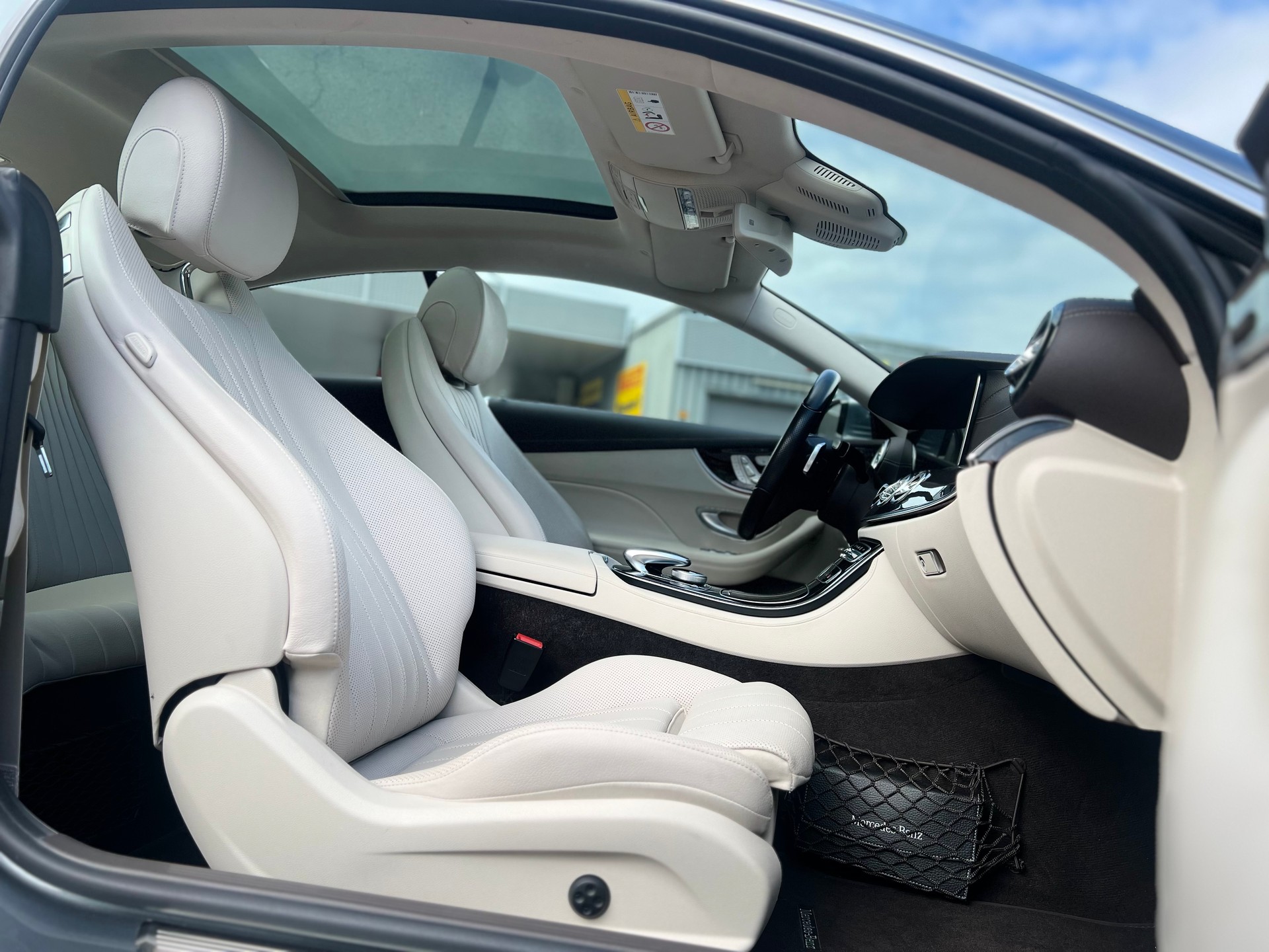 MERCEDES-BENZ E 400 Coupé AMG Line 4 Matic 9G-Tronic-image-12