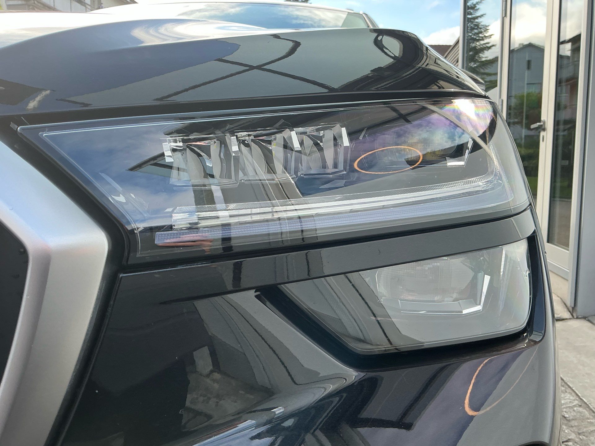 SKODA Kodiaq 2.0 TSI 204 PS 4x4 SELECTION *** PANORAMAGLASDACH, ANHÄNGEKUPPLUNG & 7 SITZER ***-image-6