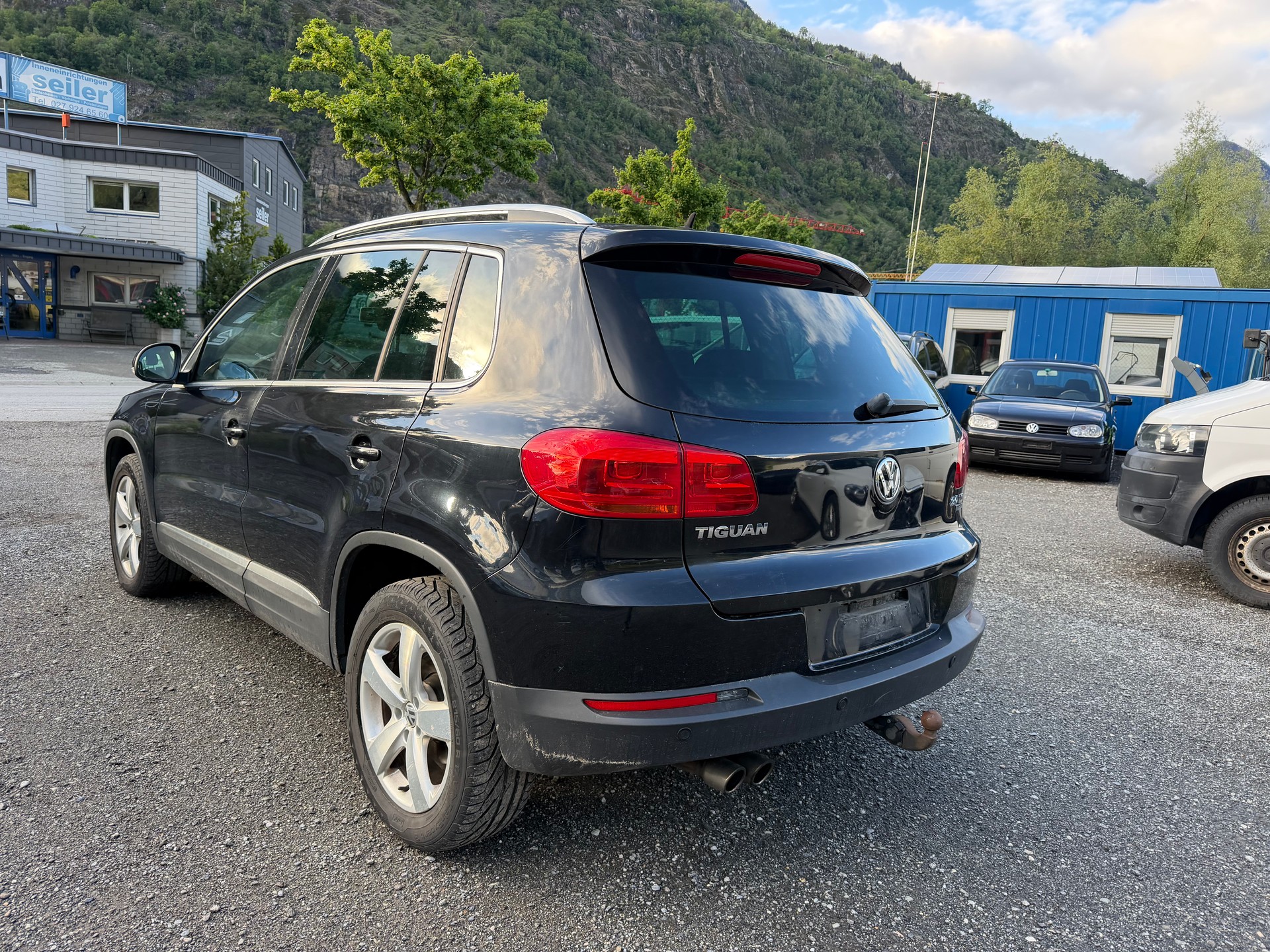 VW Tiguan 2.0 Tsi-image-2