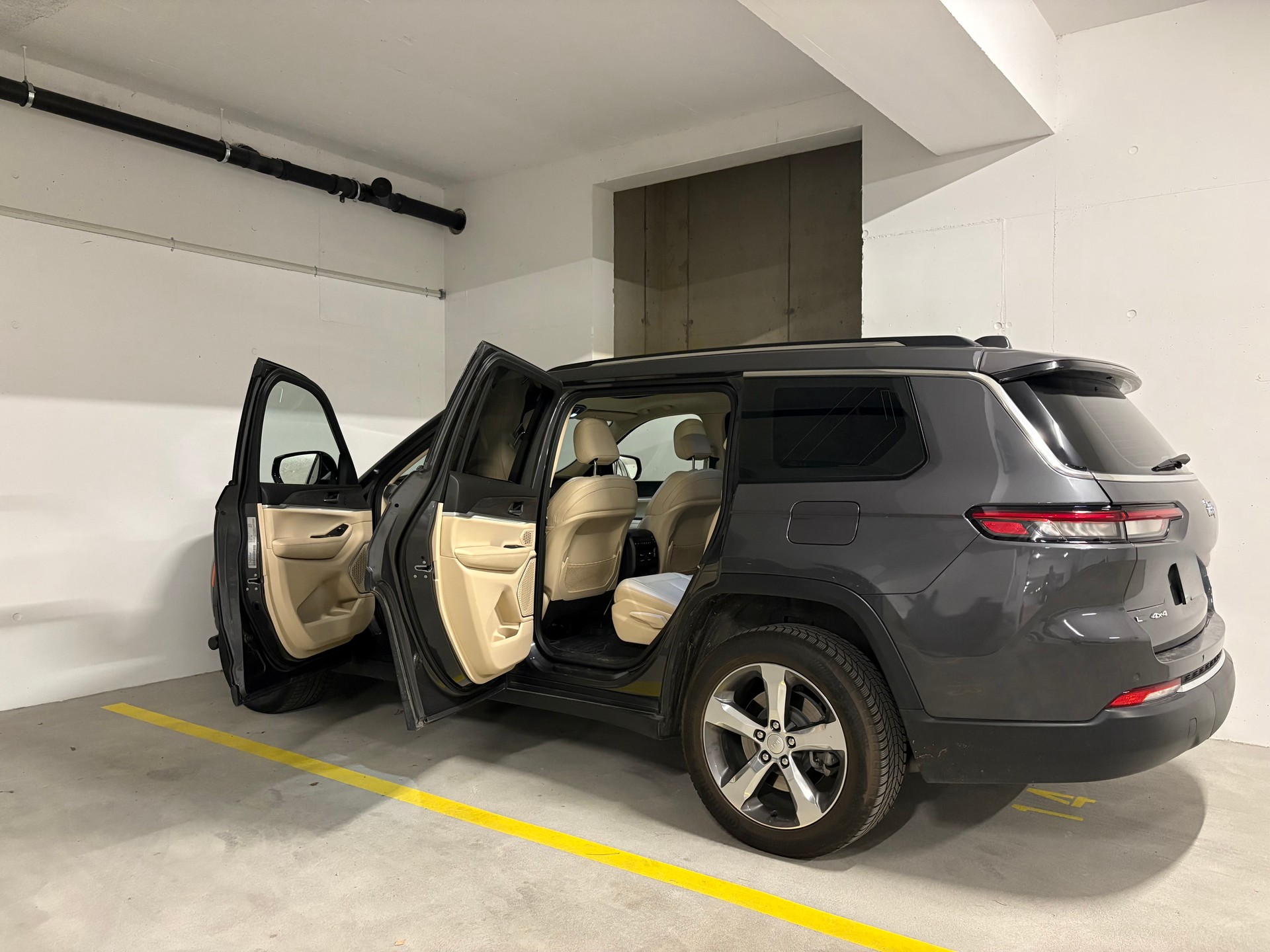 JEEP Grand Cherokee L Limited 3.6 4X4-image-5