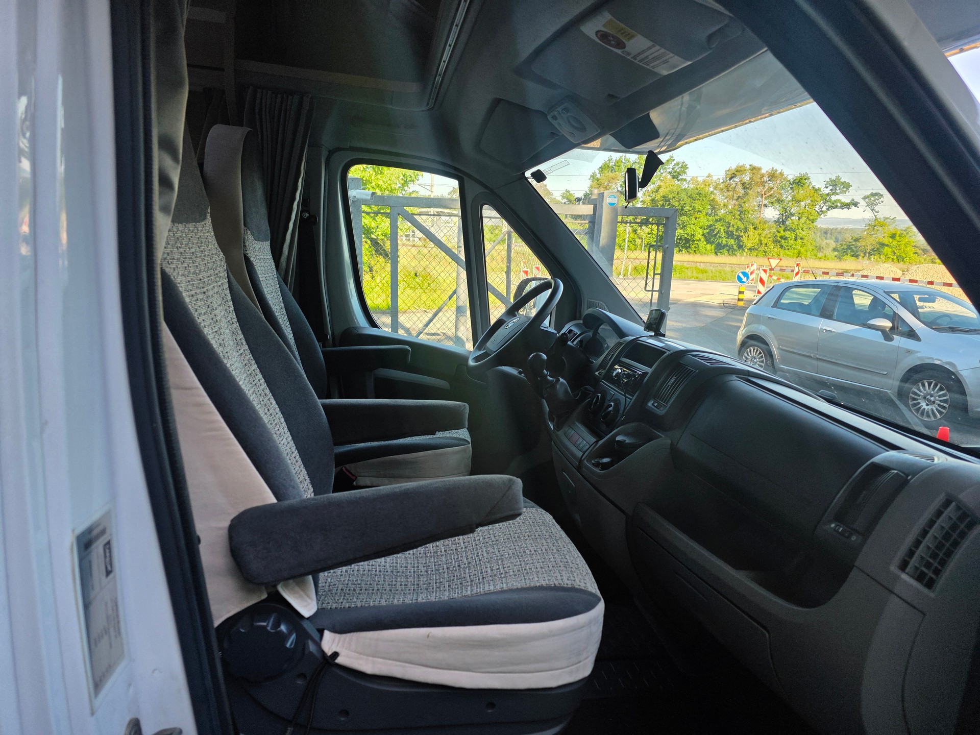 FIAT 2. 3 JTD Capron-image-7