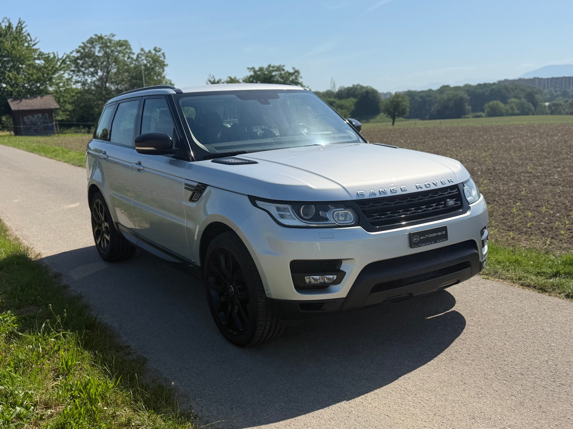 LAND ROVER Range Rover Sport 4.4 SDV8 Autobiography Automatic-image-4