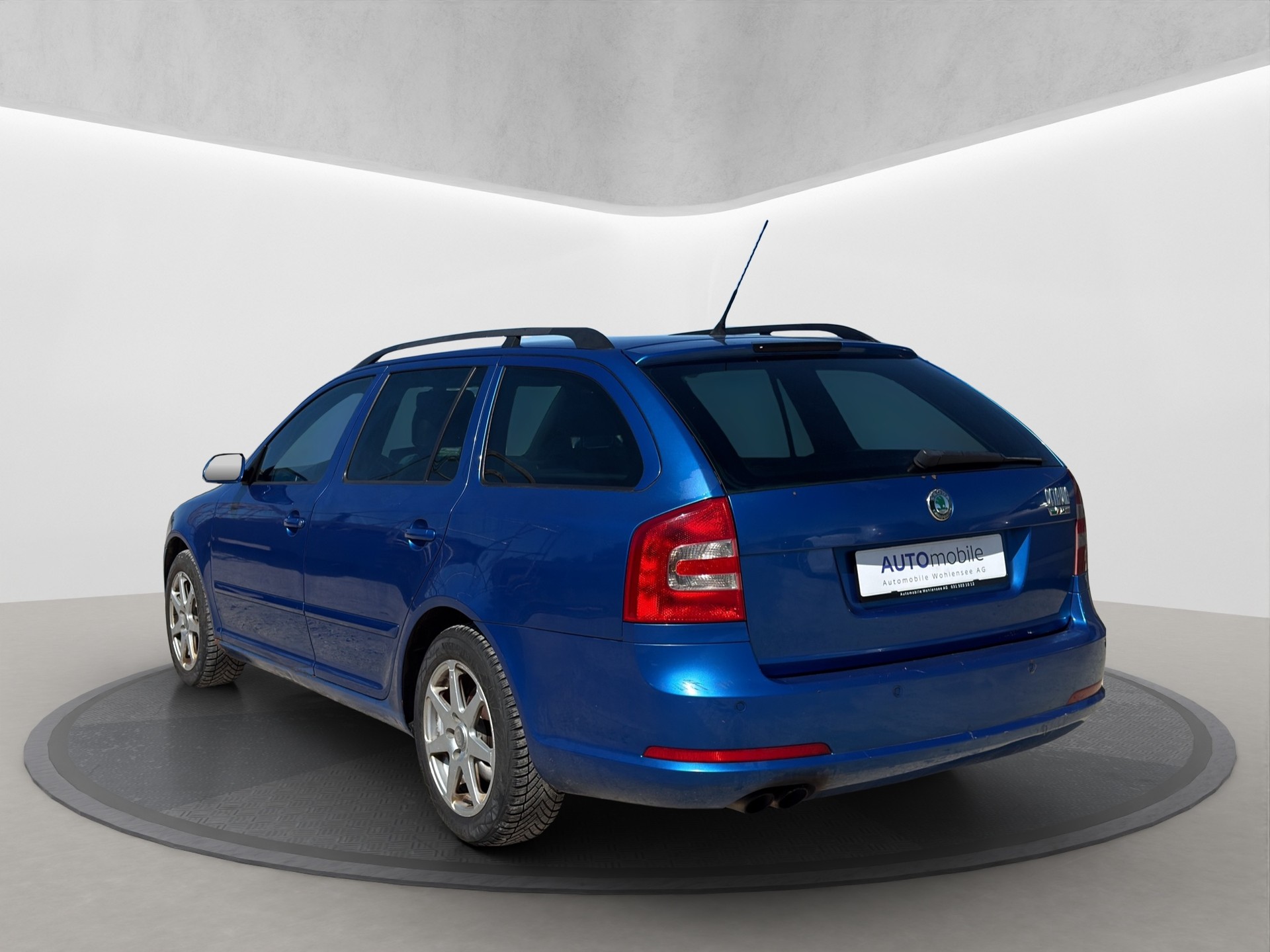 SKODA Octavia 2.0 TFSI RS-image-6
