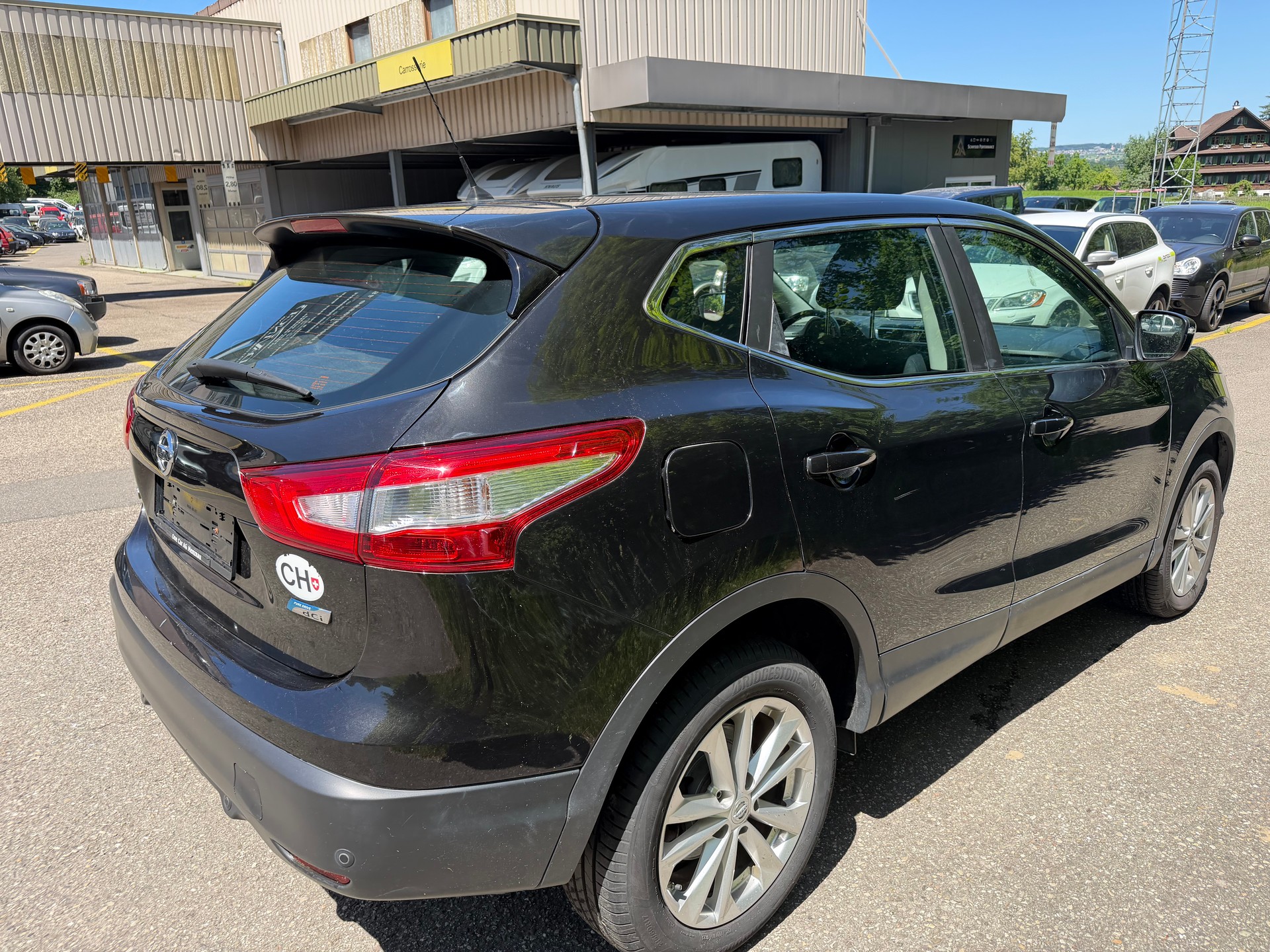 NISSAN Qashqai 1.6 dCi 360°-image-1