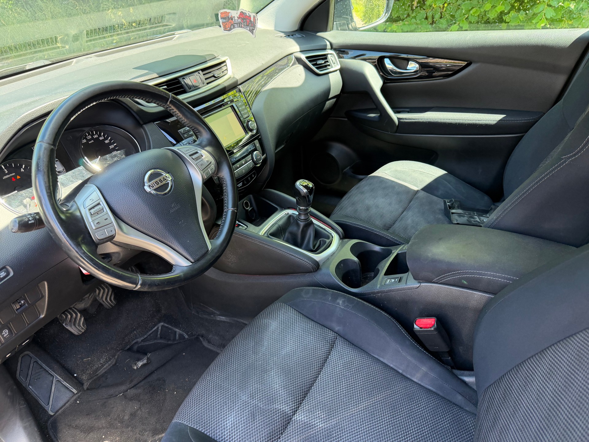NISSAN Qashqai 1.6 dCi 360°-image-9