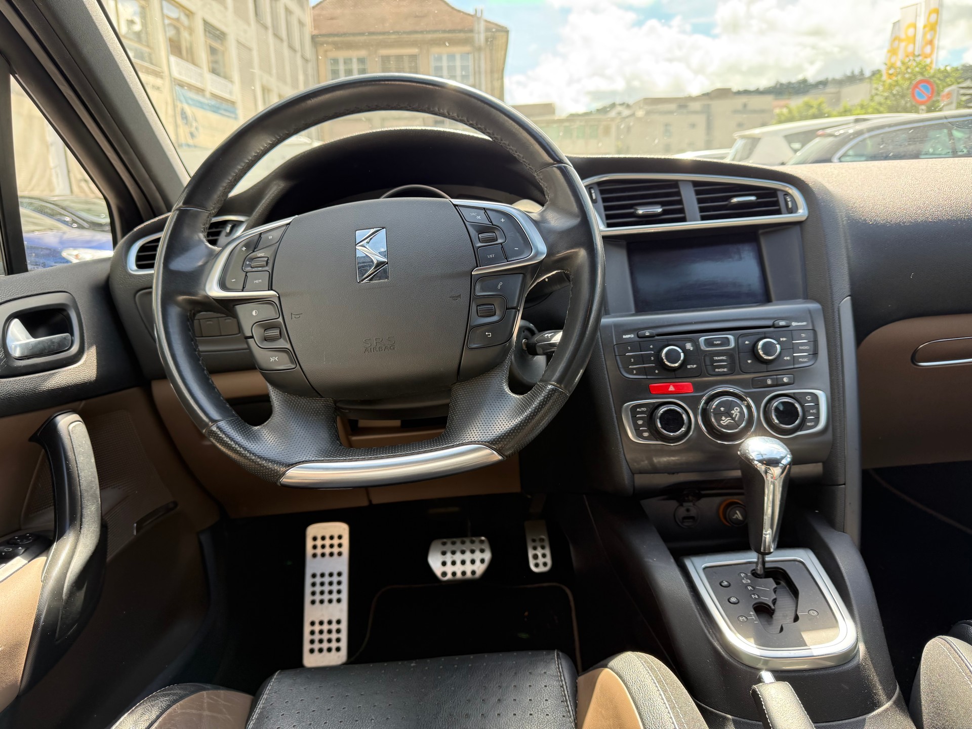 DS AUTOMOBILES DS4 1.6 THP SO Chic Automatic-image-8