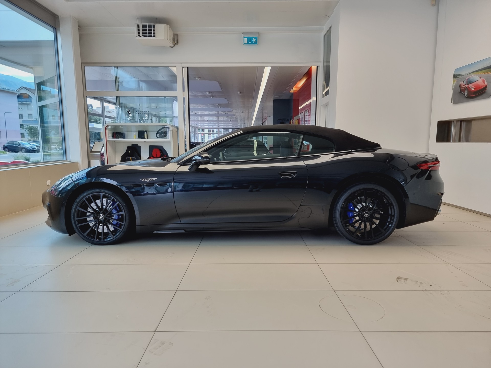 MASERATI GranCabrio Trofeo-image-8