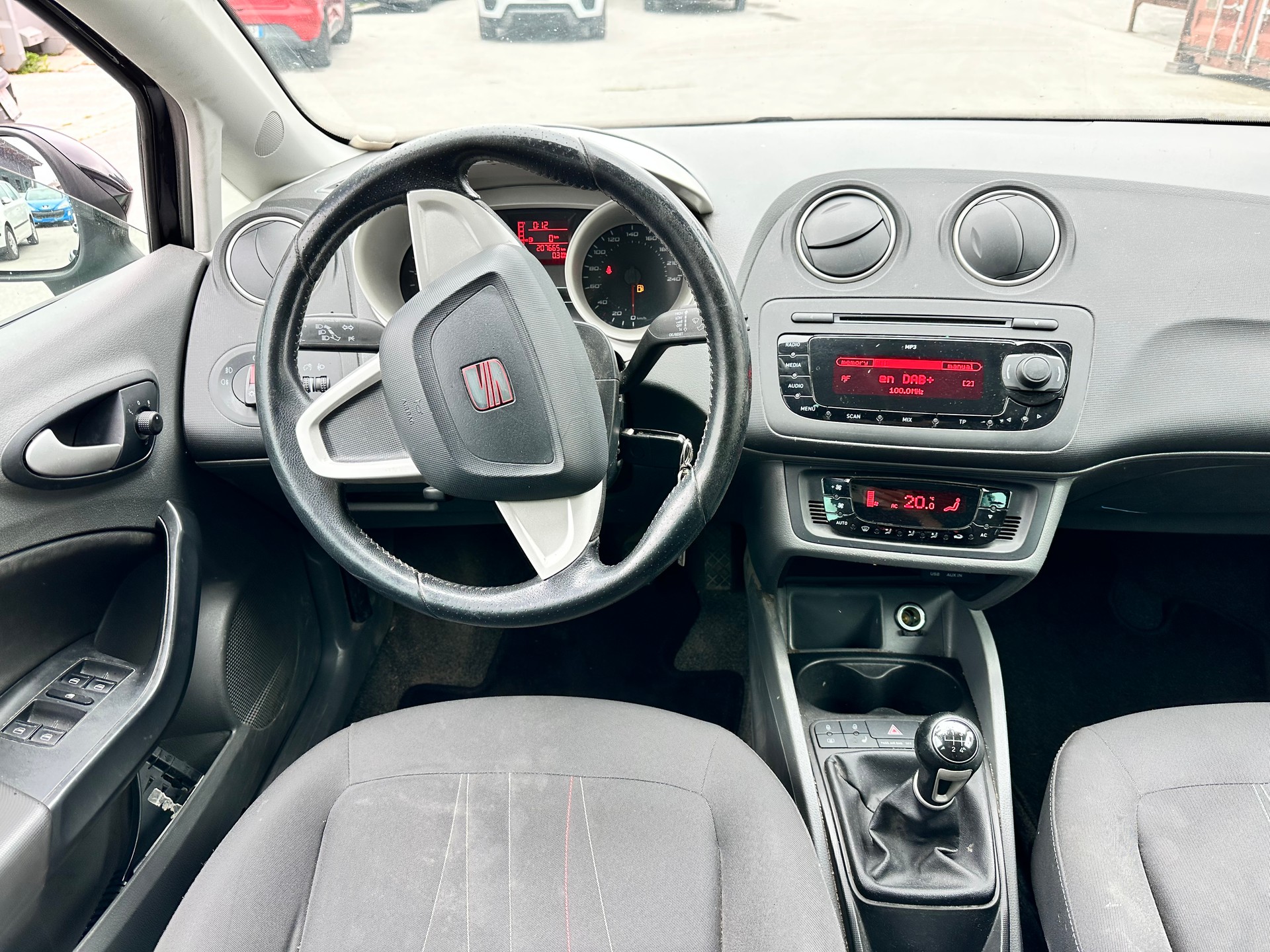 SEAT Ibiza 1.2 TSI COPA Style-image-11