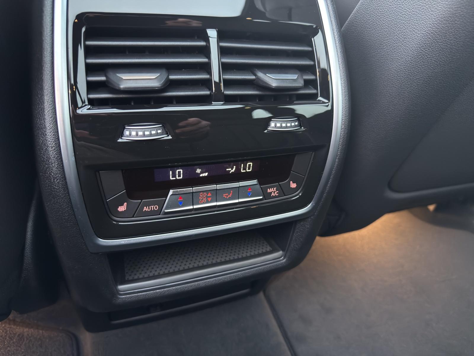 BMW X5 xDrive30d-image-18