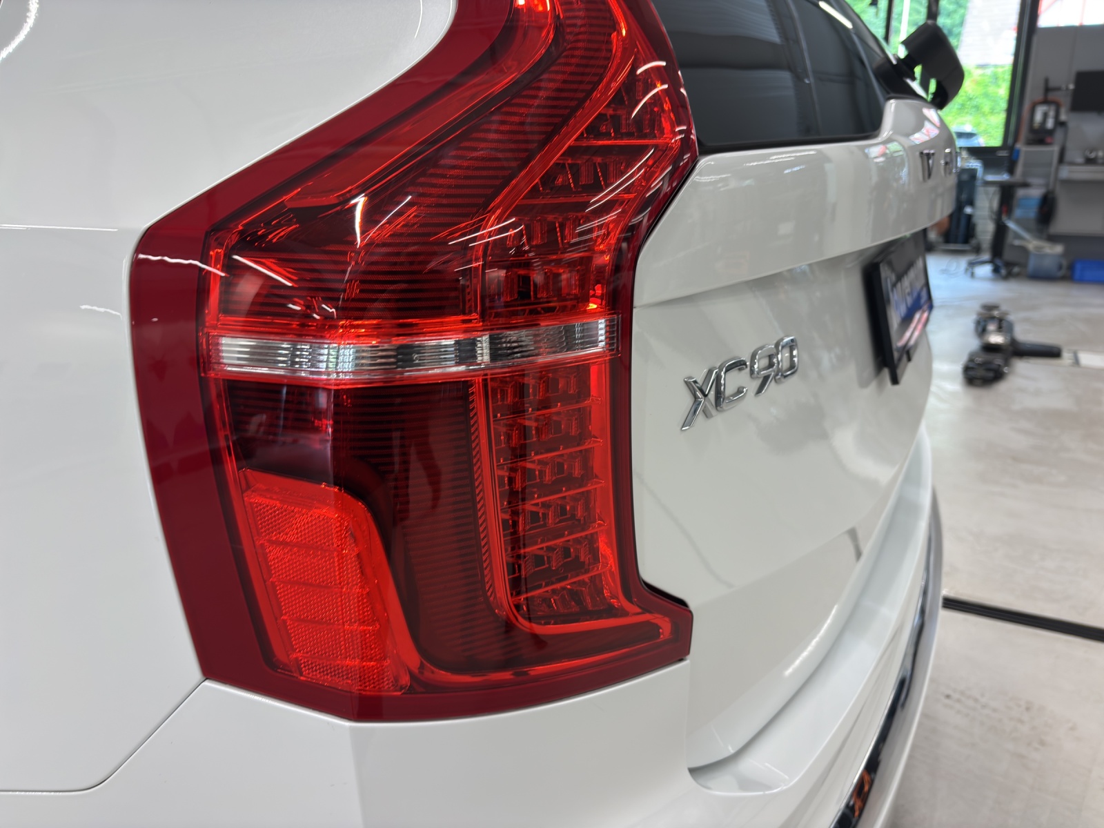VOLVO XC90 2.0 T8 TE Inscription 7P. eAWD-image-14