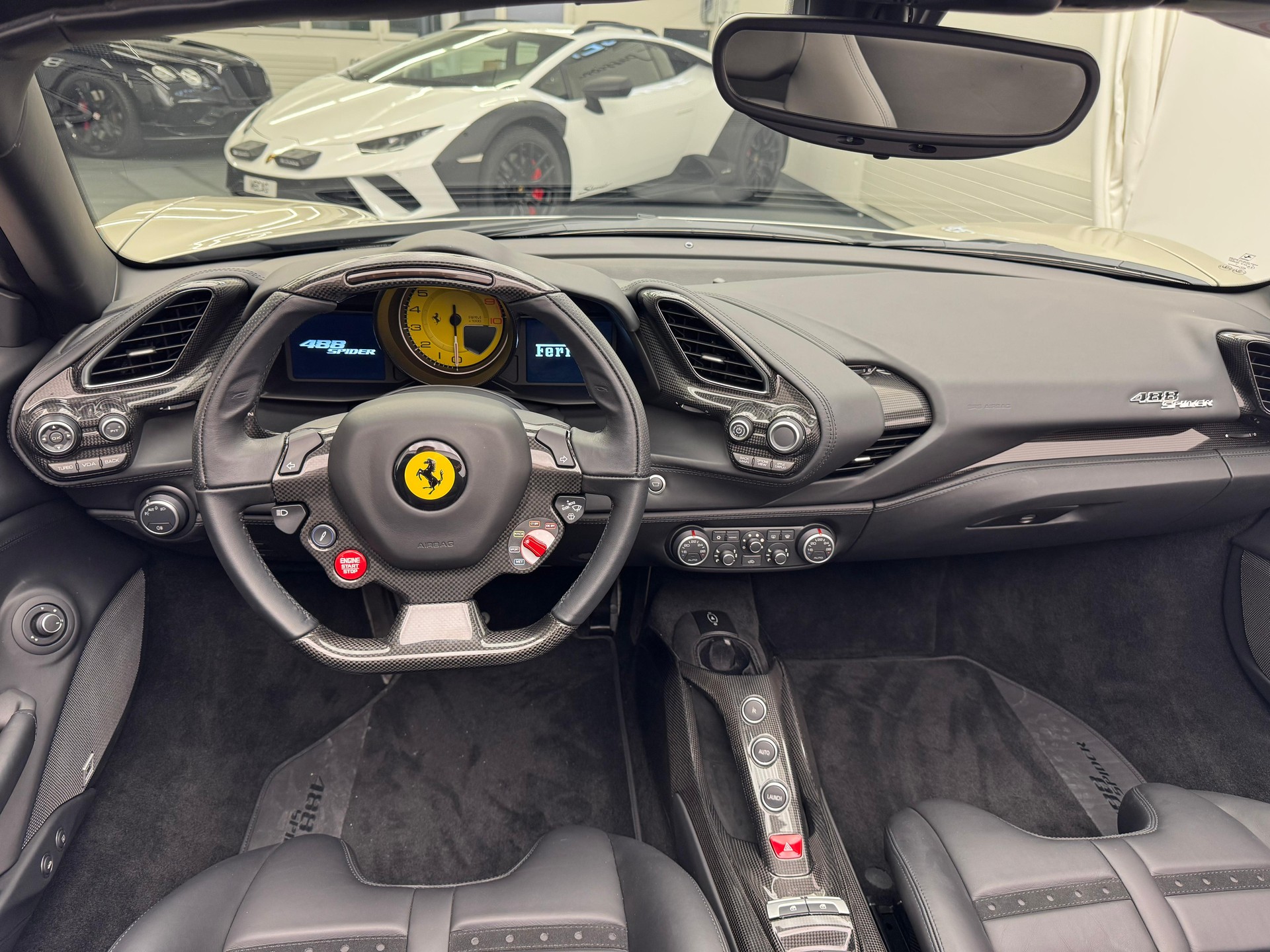 FERRARI 488 Spider 3.9 V8-image-3
