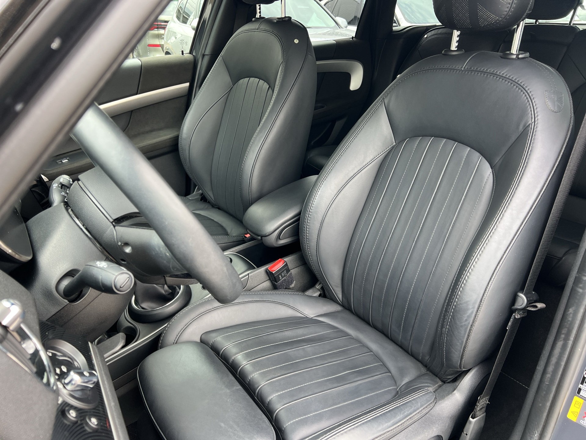 MINI Countryman Cooper SE Trafalgar ALL4 PHEV Steptronic-image-9