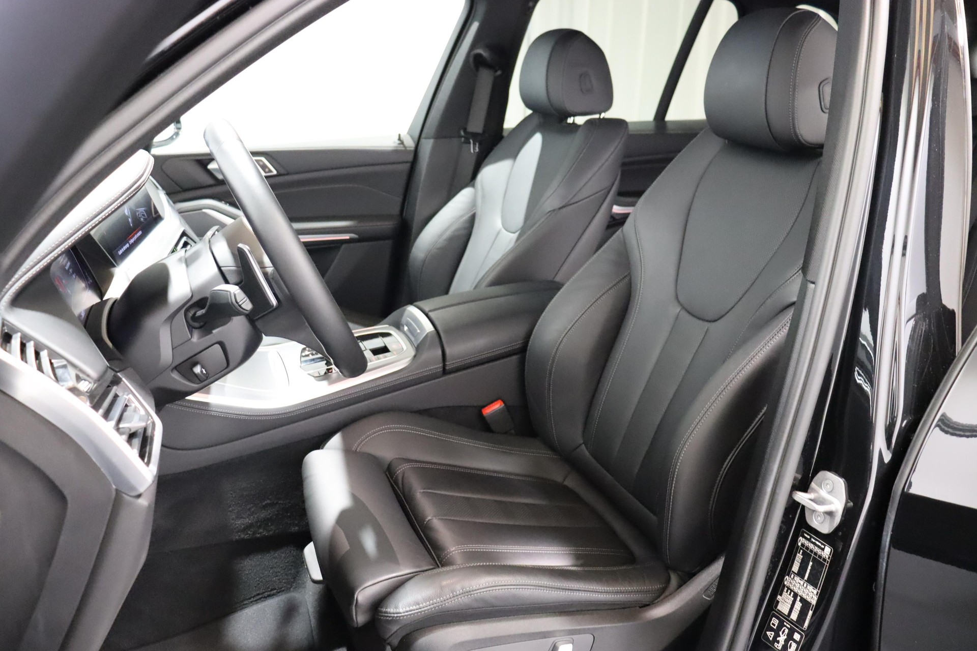 BMW X5 40i xDrive SAG-image-7
