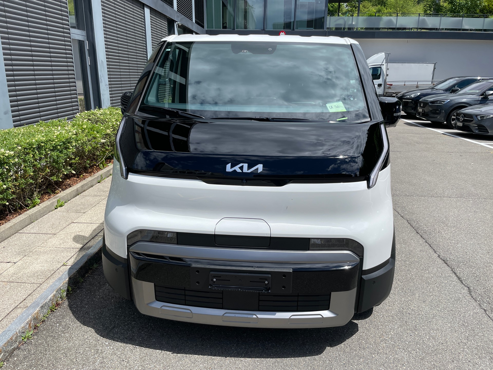 KIA PV5 Cargo 71.2 kWh Elite, mit Wärmepumpe mit 2-Schiebetüren-image-7