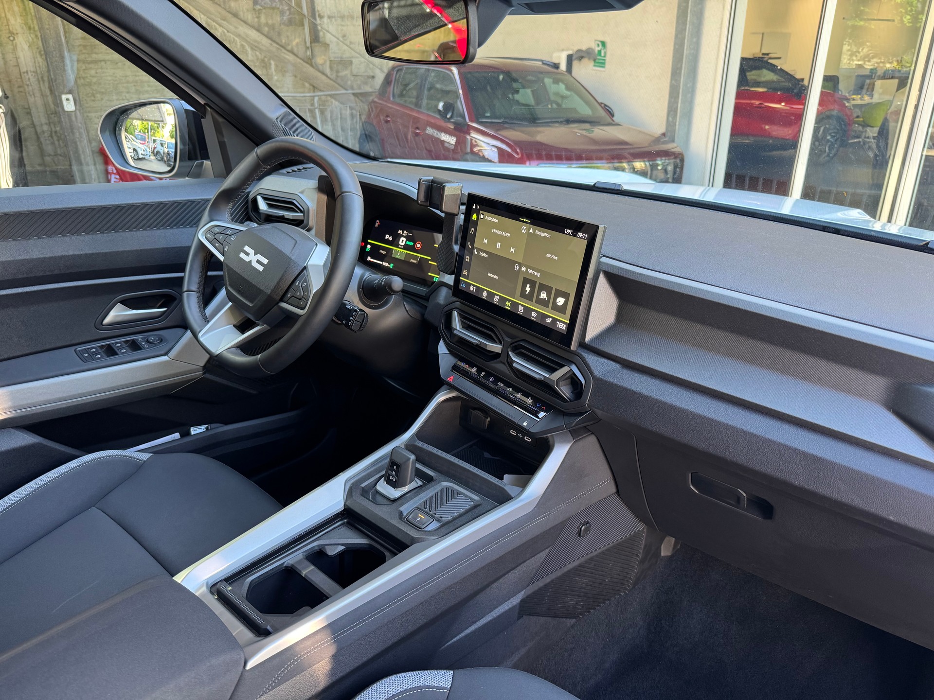 DACIA Bigster HEV 155 Journey-image-9