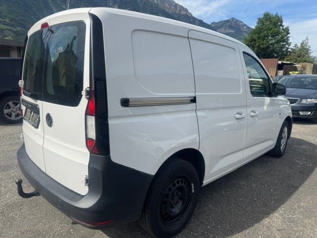 VW Caddy Cargo 2.0TDI Entry-image-6
