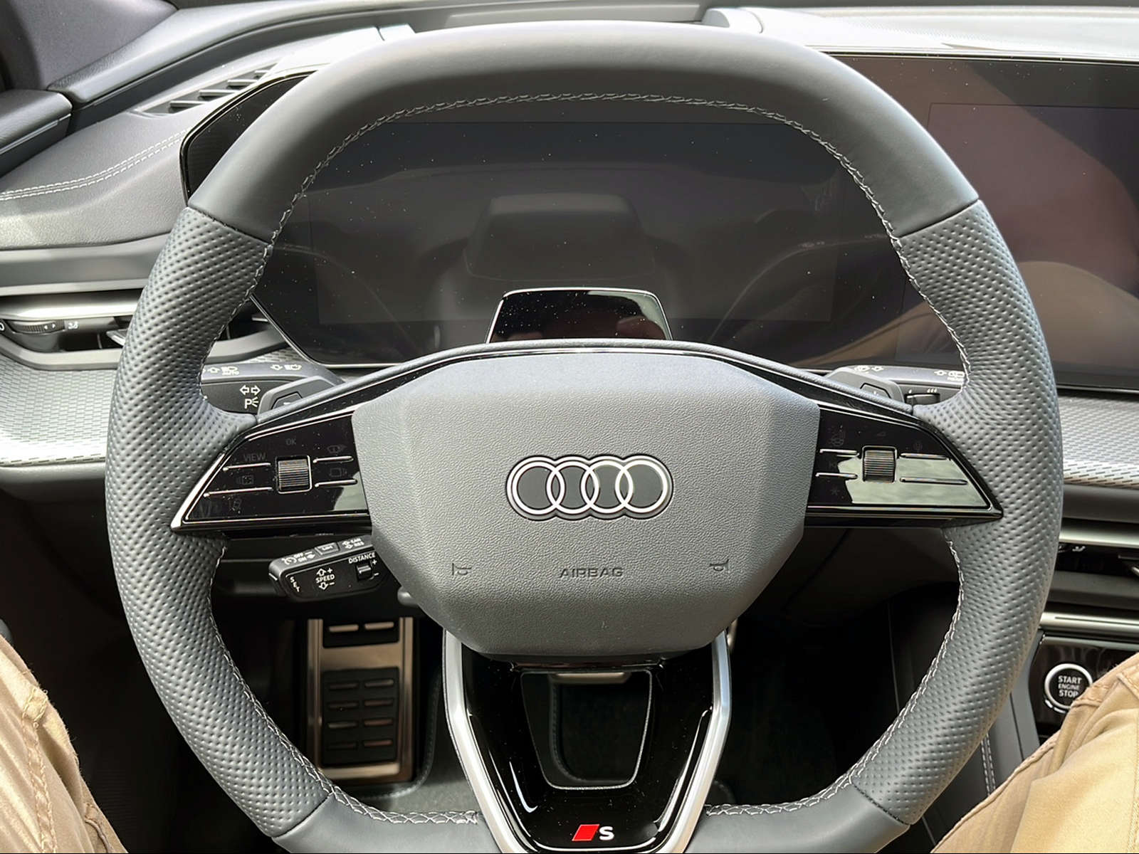AUDI Q5 SUV e-hybrid quattro 220 kW 2000ccm 299PS/220kW 4 Zylinder e-hybrid Benzin / elektrisch-image-10