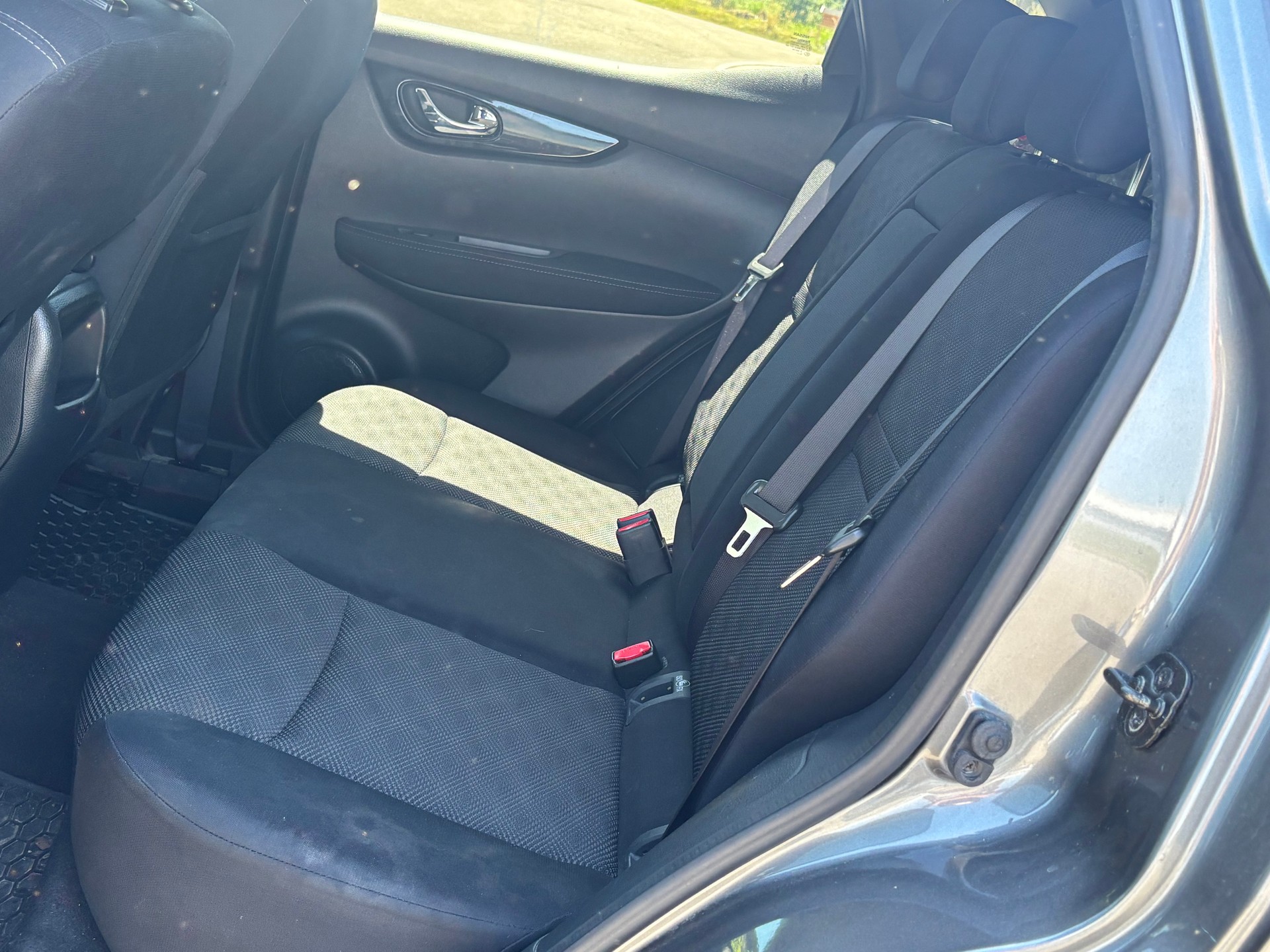 NISSAN Qashqai 1.6 dCi tekna ALL-MODE 4x4-image-9