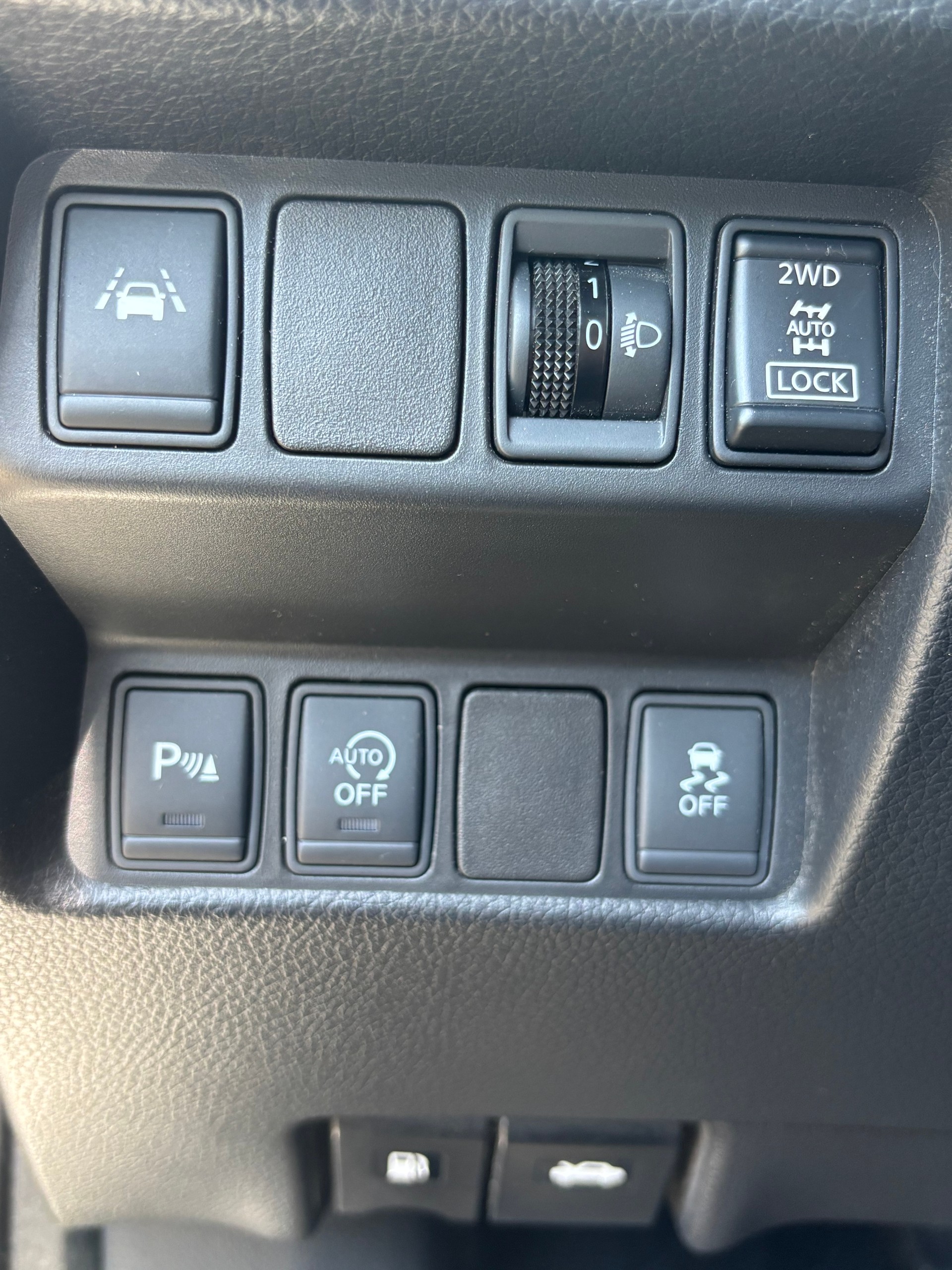 NISSAN Qashqai 1.6 dCi tekna ALL-MODE 4x4-image-7