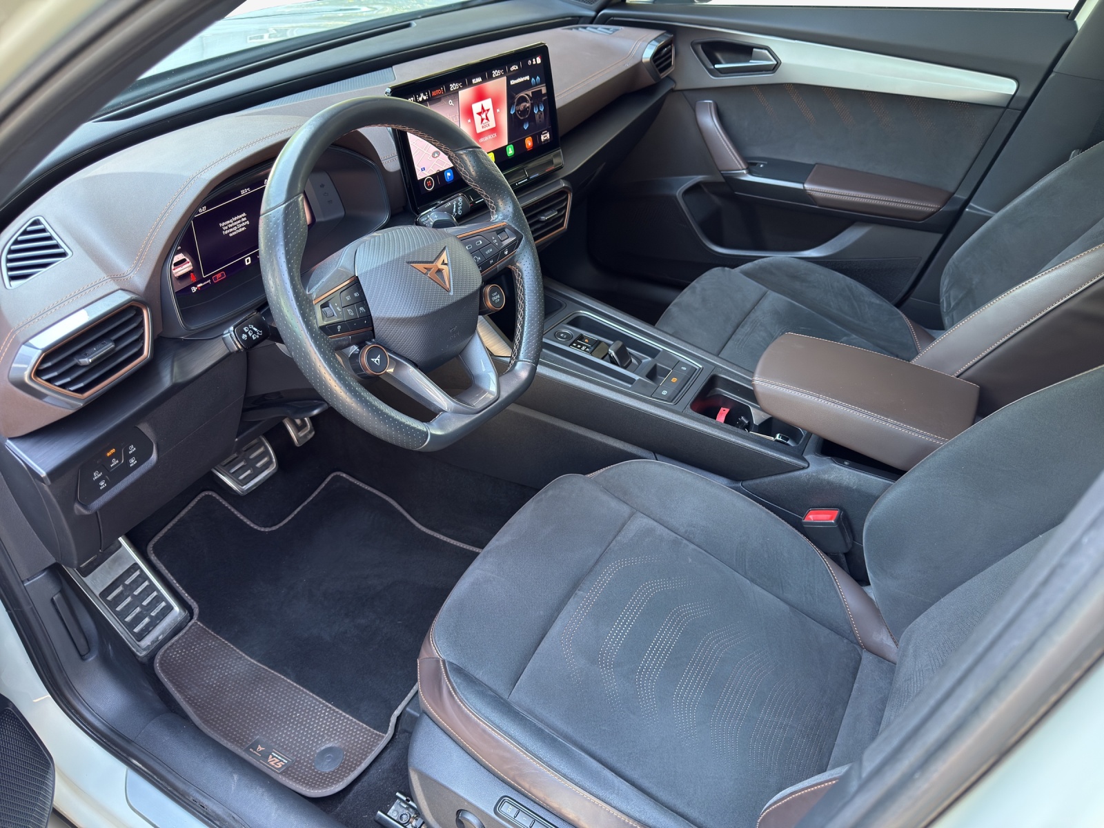CUPRA Formentor 2.5TSI VZ5 Taiga Grey 4Drive DSG-image-7