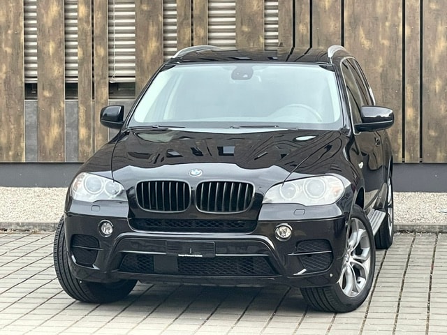 BMW X5 4.0d x Drive Sport-Paket 7 Plätzer-image-0