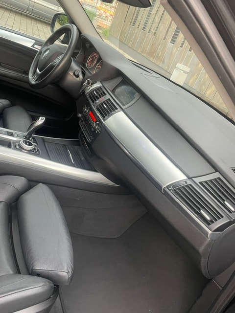 BMW X5 4.0d x Drive Sport-Paket 7 Plätzer-image-25