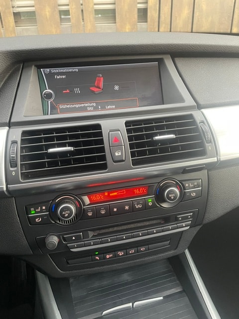 BMW X5 4.0d x Drive Sport-Paket 7 Plätzer-image-22